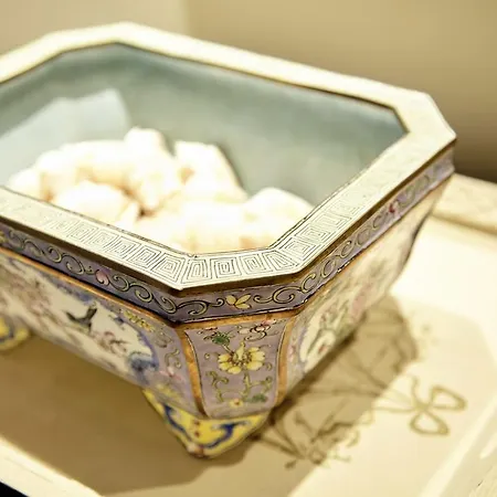 Unique In The Heart Of The Rhodes City